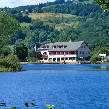 Le Lac Des Moines Condat  Экстерьер фото